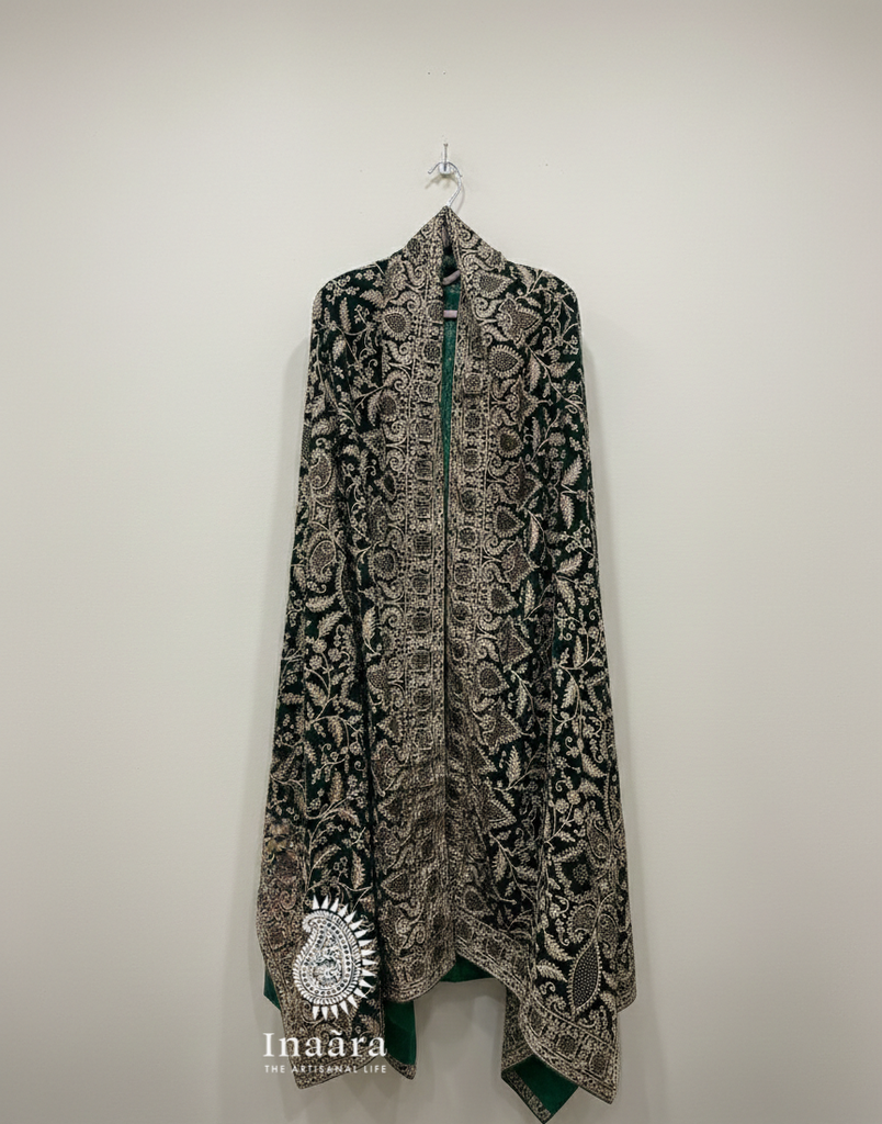 emb velvet shawl green2 by luqi arts (1).png
