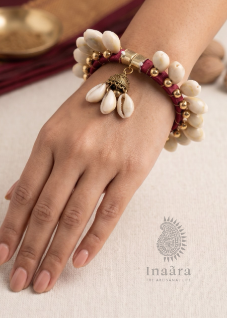 Kaudi Shell Bracelet - Maroon