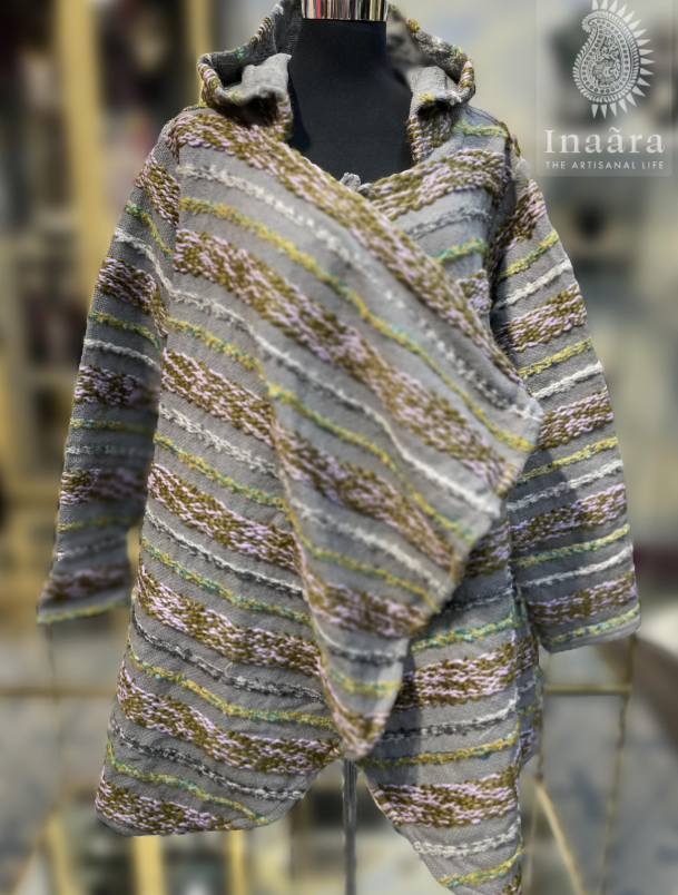 Kashmiri Natural Fur Poncho-Paisley Pattern/YLW (copy)