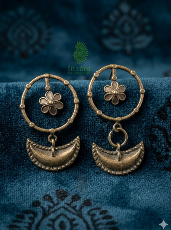 Moonpetal Earrings