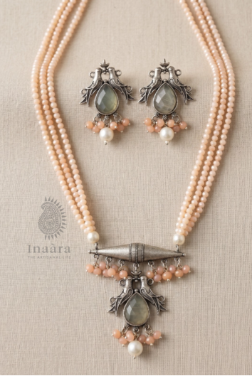 Labrodile Necklace 