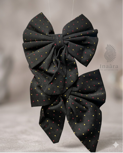 Black Dot Hair Clip