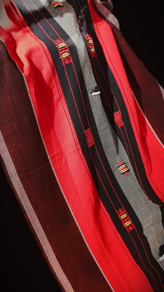 Naga Shawl-Red
