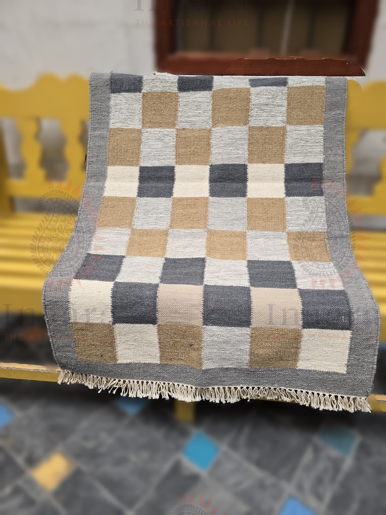 Checkers Handwoven Dhurrie(3x5ft)