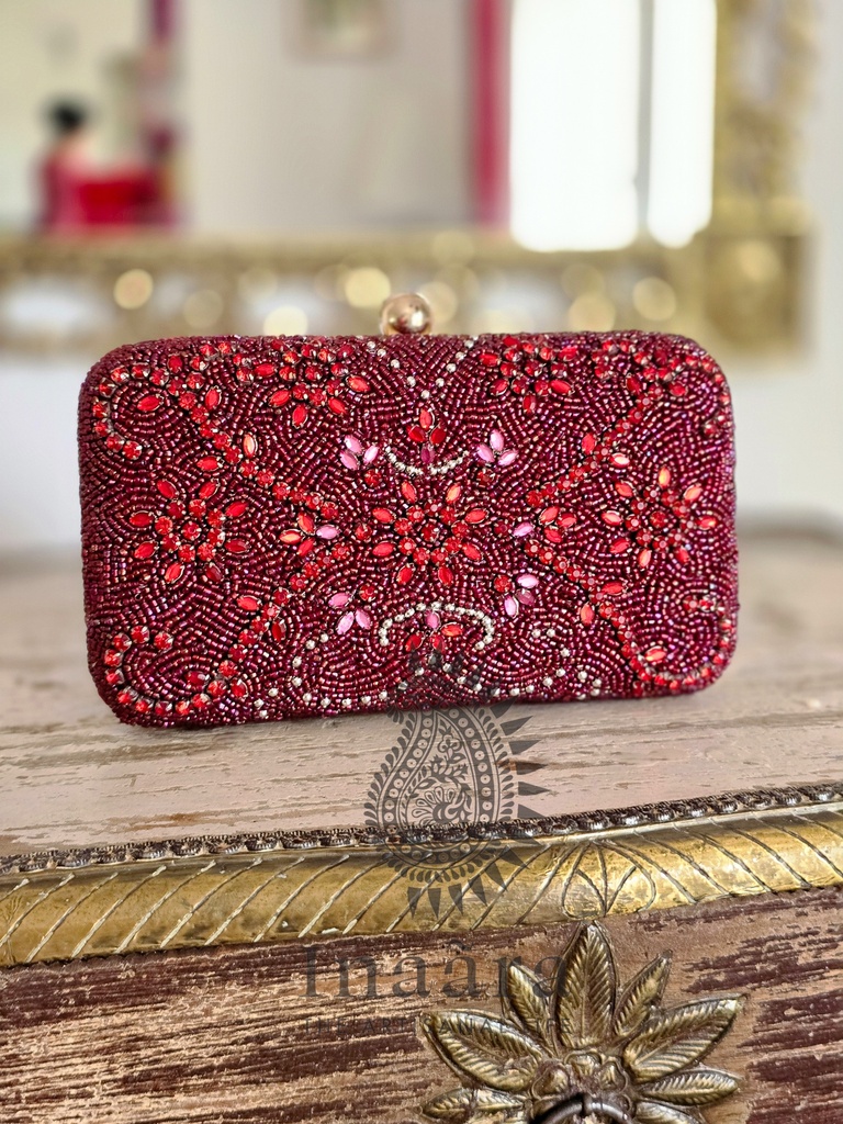 Hermosa Envelope Clutch