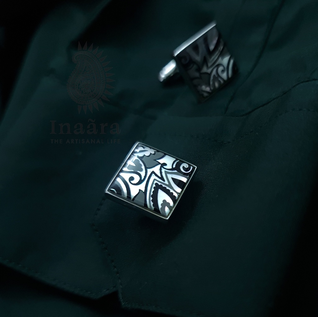 cufflinks
