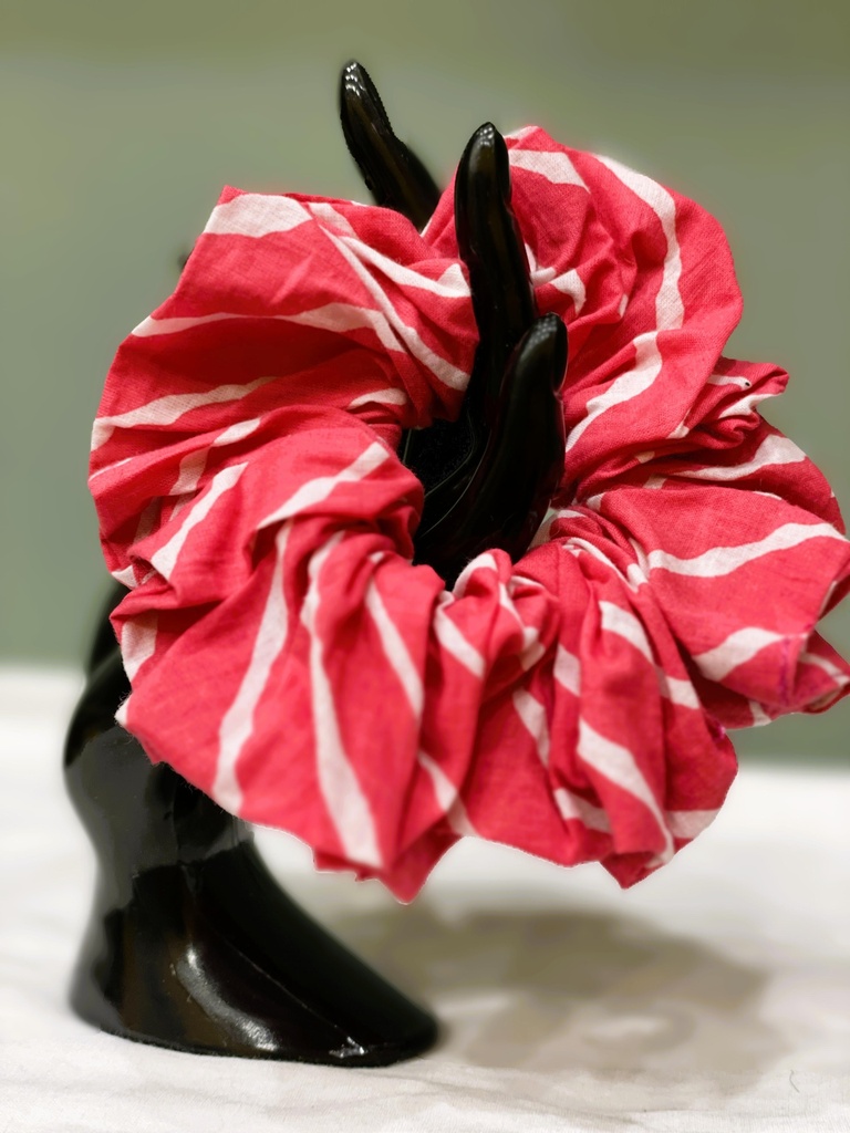 Scrunchie cotton fabric- dark pink