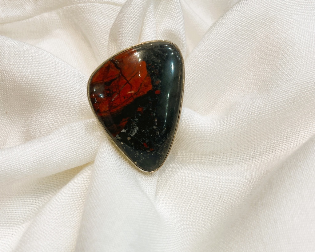 White stone adjustable ring (copy)