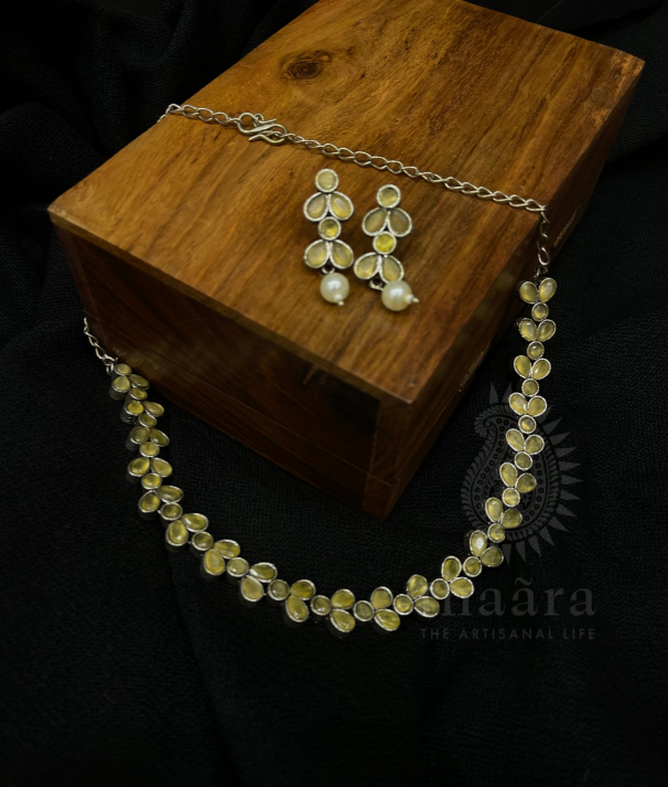 Floral Yellow Glass Necklace Set