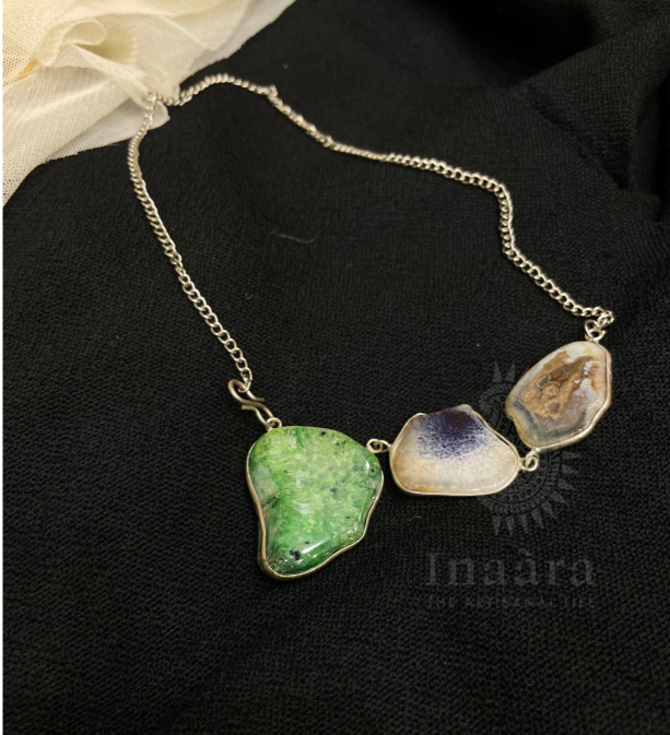 Multi-Stone Agate Slice Choker Necklace