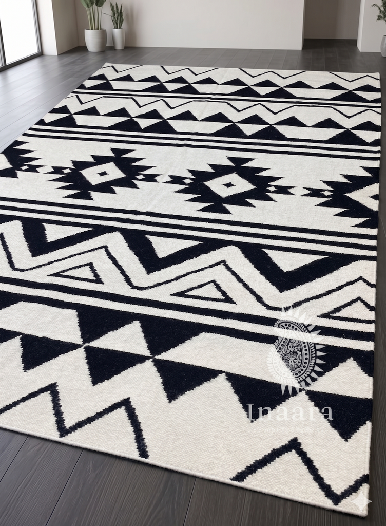 Handwoven Dhurrie- White Black (8x5ft)