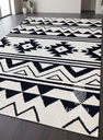 Handwoven Dhurrie- White Black (8x5ft)