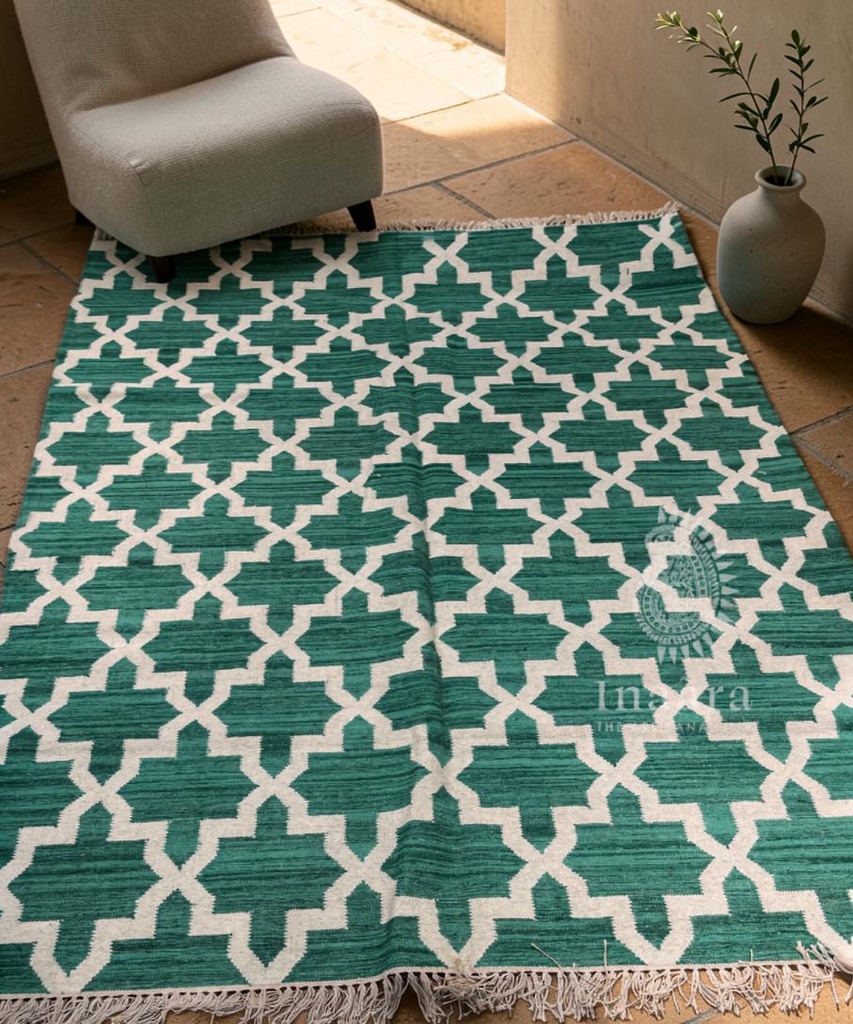 Handwoven Dhurrie- Green (9x6ft)