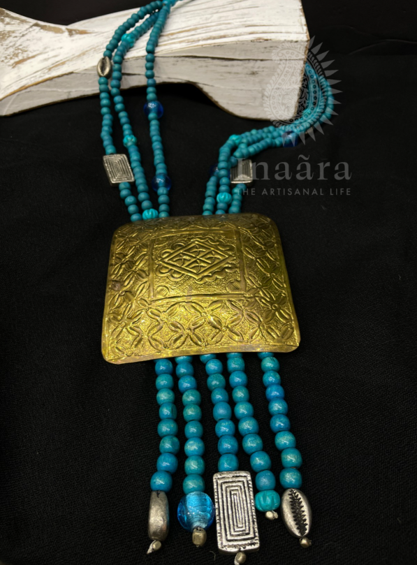 Oversized Embossed Mughal Design Necklace