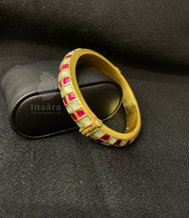 Jadau Kundan Kada Bangle- Pink