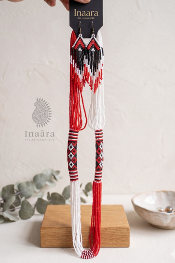 Tribal Bloom Beaded Tassel Necklace - Red