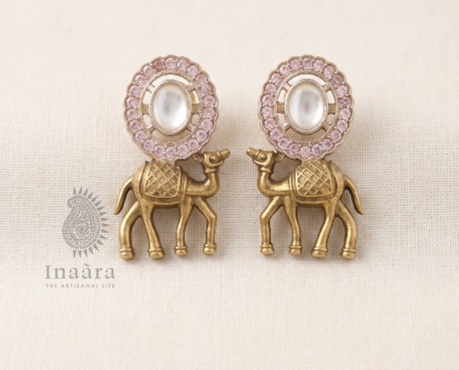  Camel Motif Earrings - White