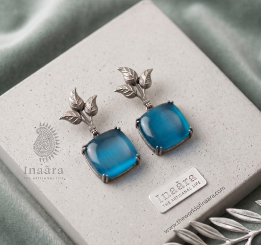 Silver-toned Leaf Motif Earrings- Blue