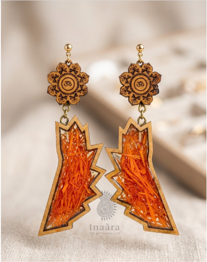 [earrings, jewellery, bindiya] Wooden Zaffron Zigzag Earring