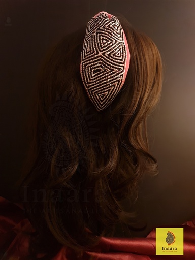 [inaara_sp00050] Baroque Hand Embroidered Hairband