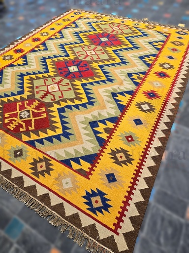 [inaara_sp00427] Narangi Handwoven Dhurrie (8x10 ft)