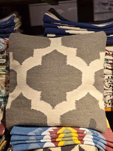 [inaara_sp00282] Handwoven Cushion Cover-Grey/Ivory