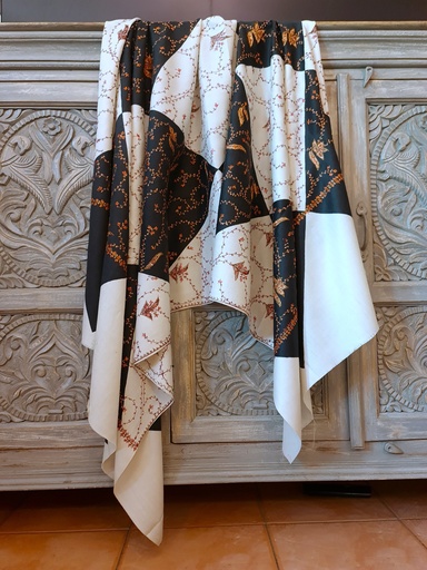 [inaara_sp00410] Multan Embroidered Shawl-Black