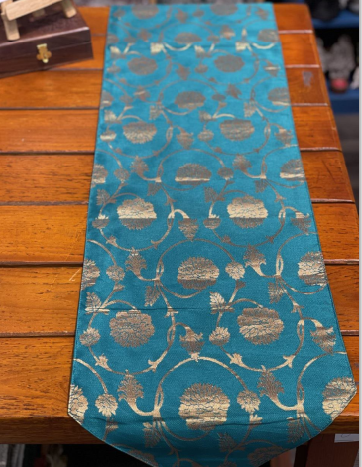 مفرش طاولة (174×30 سم)