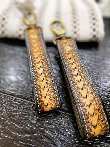 Hand Tooled Leather Keychain3