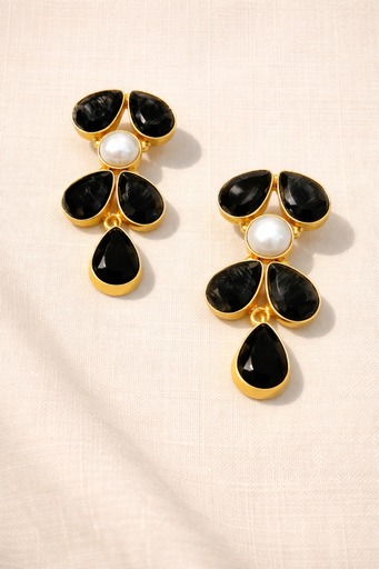 Black Onyx w/Pearl Earrings