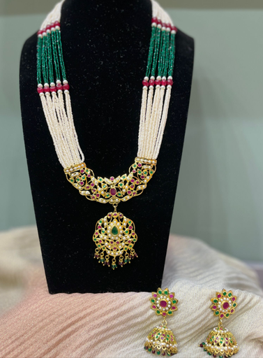 Kaneez Necklace set