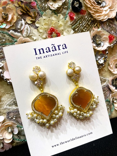 Monalisa Stone w/Pearls Earrings