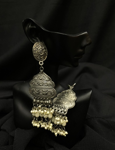 Folk style dangling earrings