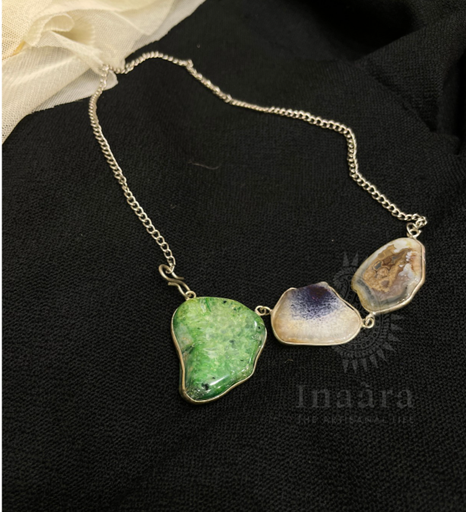 Multi-Stone Agate Slice Choker Necklace