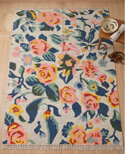 Handwoven Dhurrie- Floral (8x5ft)