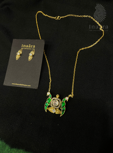 Gold Plated Necklace w/Bird Motif Pendant Set