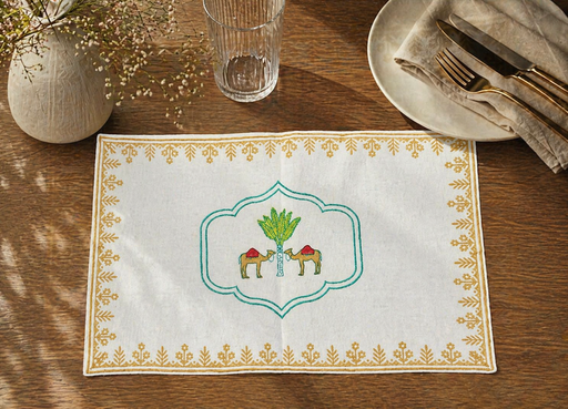طقم مفارش طاولة كارافان / 4 قطع